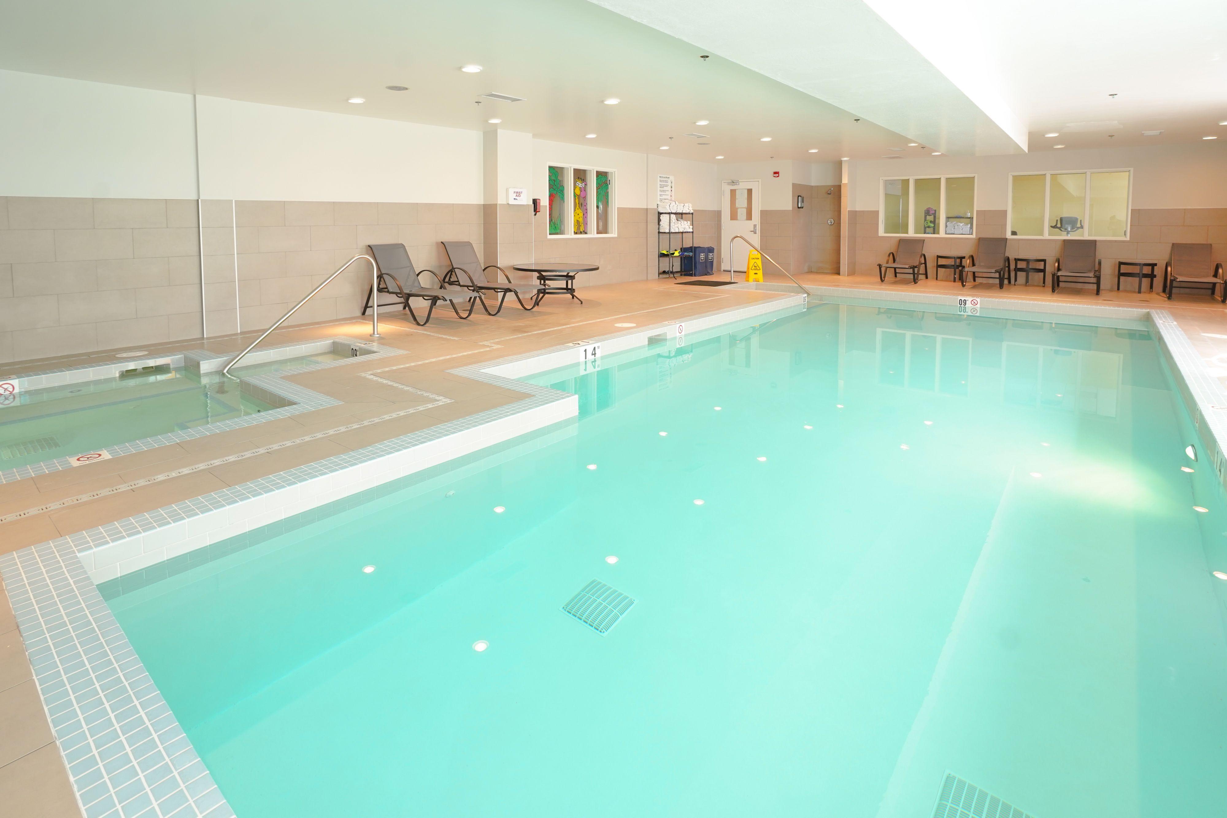 Fairfield Inn & Suites By Marriott Airdrie Luaran gambar